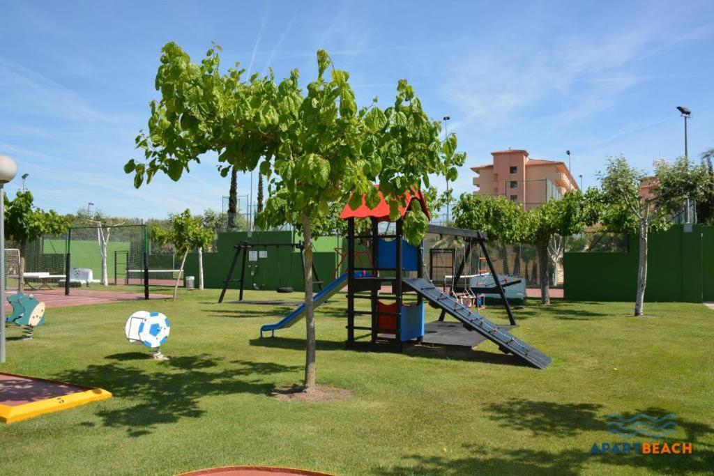 Apartbeach Los Juncos 2 Residencial Y Junto Playa La Pineda Exteriér fotografie