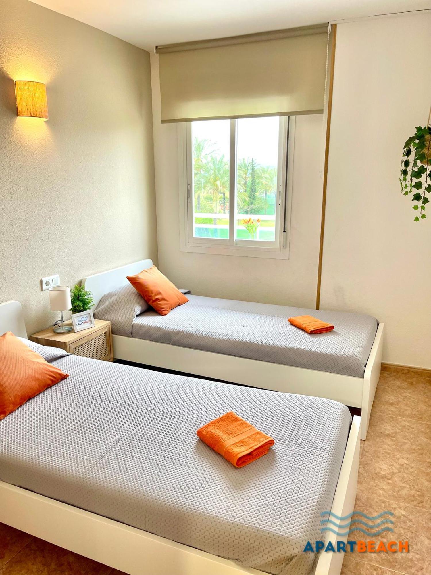 Apartbeach Los Juncos 2 Residencial Y Junto Playa La Pineda Exteriér fotografie