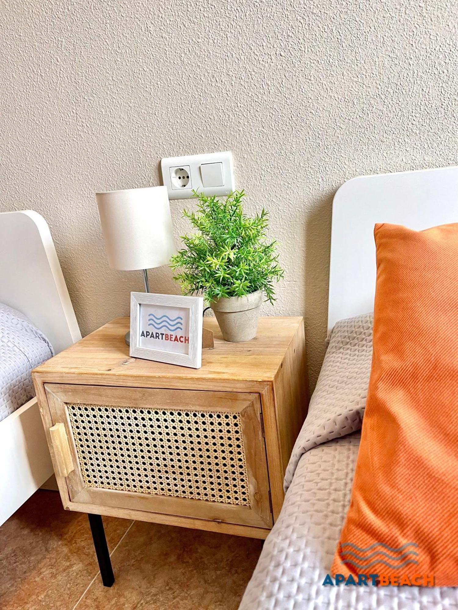 Apartbeach Los Juncos 2 Residencial Y Junto Playa La Pineda Exteriér fotografie